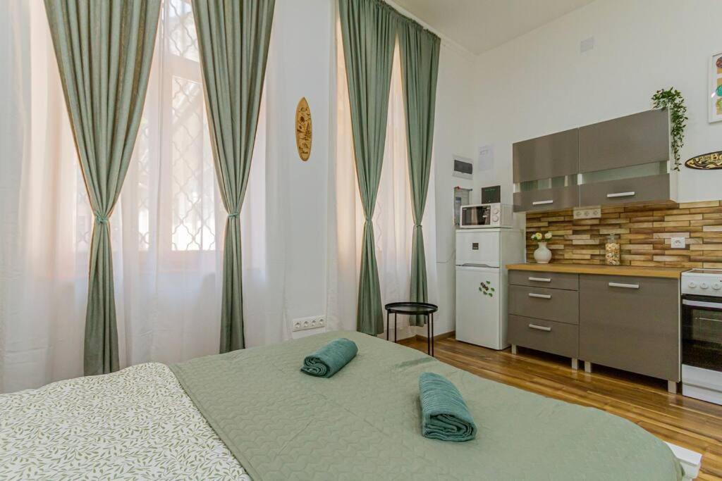 Balinese Style Downtown Apartman
